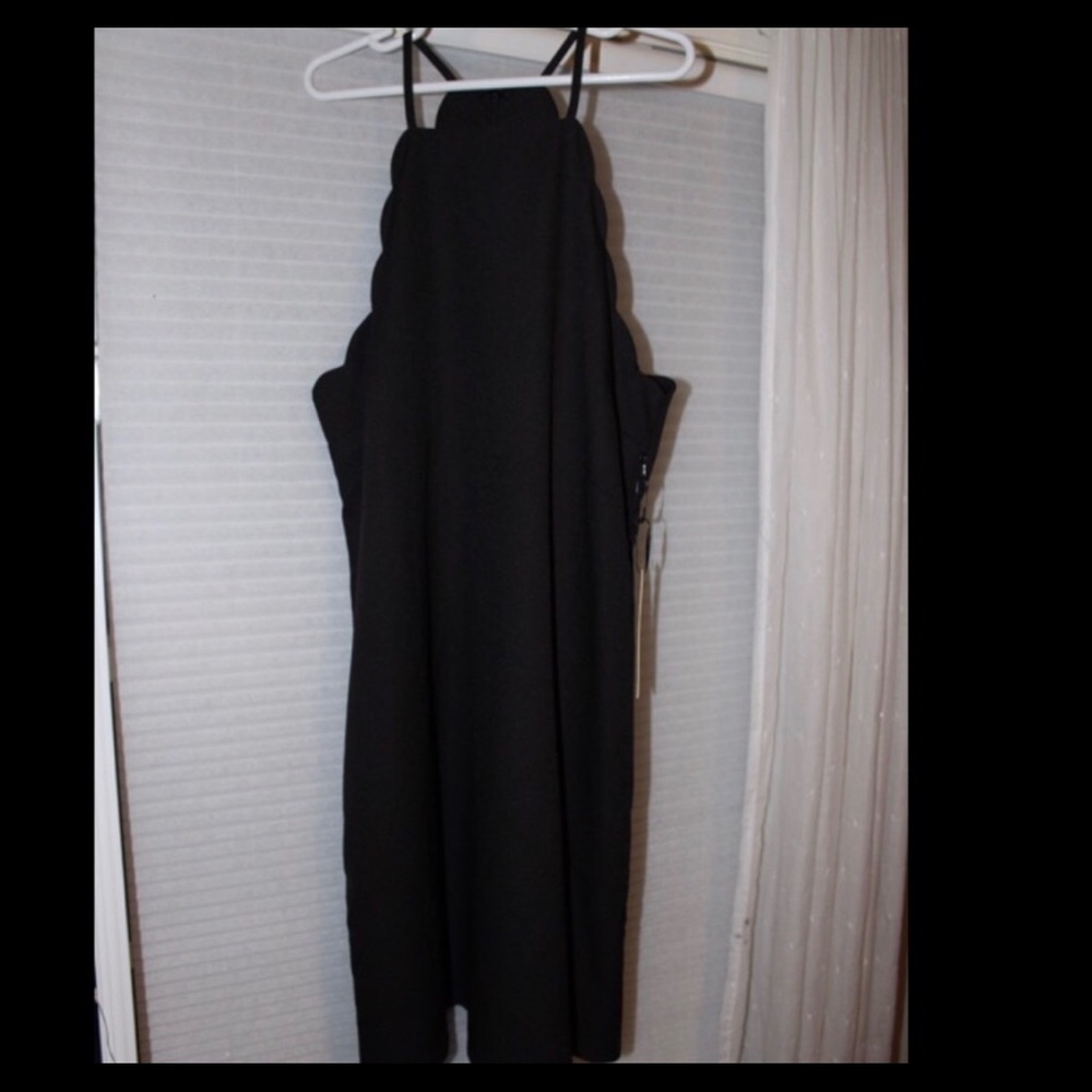 Lulu scalloped dress